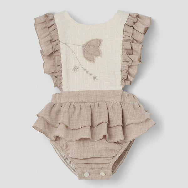 Popelin Sand Romper Suit With Embroidered Bib ||3.3