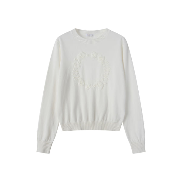 Coco Blanc Cream Chunky Crew Sweater with embossed center