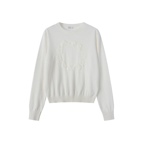 Coco Blanc Cream Chunky Crew Sweater with embossed center