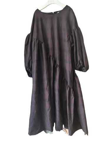 UNLABEL DRESS